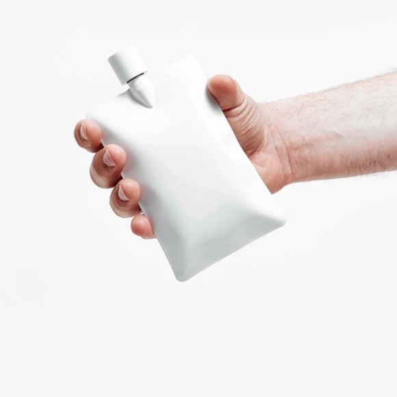 Liquid Body Flask - Picture 5 of 7